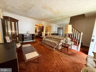 1036 Lawrence Ave, Darby, PA 19023 - photo 5