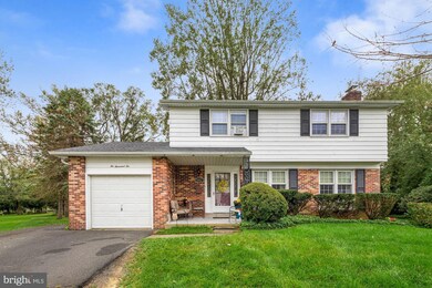 2002 Grace Ln, Flourtown, PA 19031 - photo 2