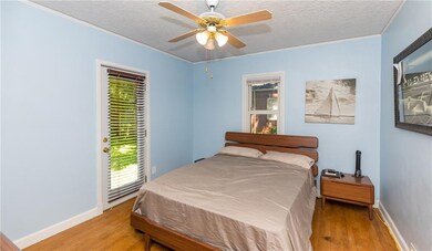 1050 57th St, Des Moines, IA 50311 - photo 7