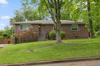 1374 Orbit Dr, Hixson, TN 37343 - photo 4
