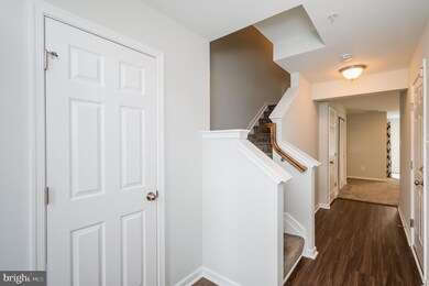 8428 Stansbury Lake Dr, Baltimore, MD 21222 - photo 5