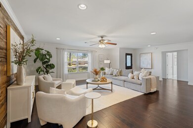 A nicely sized window gives the room a natural glo