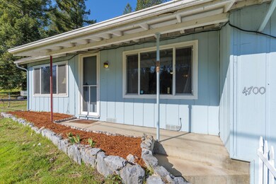 4700 Redwood Ave, Grants Pass, OR 97527 - photo 2
