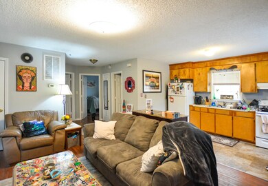 41 Spring St unit C, Charleston, SC 29403 - photo 3