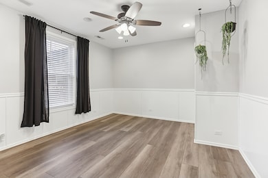 3227 S Wells St unit Coachhouse, Chicago, IL 60616 - photo 7