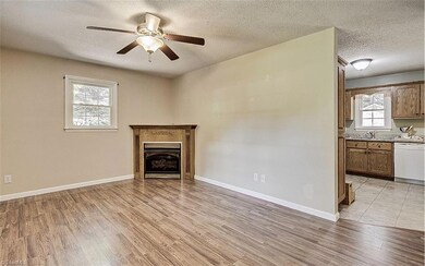 1466 Wilson Ln, Asheboro, NC 27205 - photo 4