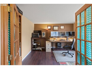 2988 NE Rock Chuck Dr, Bend, OR 97701 - photo 4