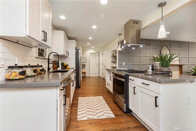 19349 Linden Ave N, Shoreline, WA 98133 - photo 3