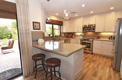 871 E Desert Glen Dr, Oro Valley, AZ 85755 - photo 4