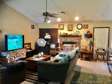 15307 Green Hill Dr, Sapulpa, OK 74066 - photo 5