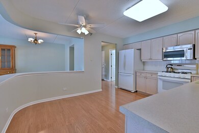 7091 W Touhy Ave unit 209, Niles, IL 60714 - photo 6