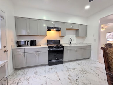 1030 N Winnebago St, Rockford, IL 61103 - photo 6