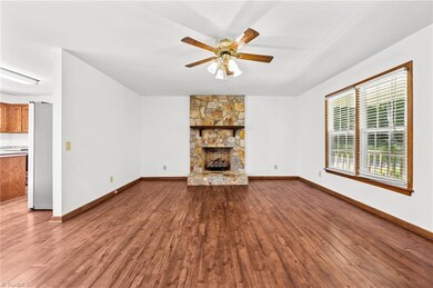 3384 Tot Hill Farm Rd, Asheboro, NC 27205 - photo 3