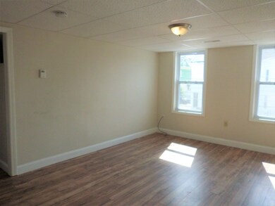 269 W 6th St unit 1, Lowell, MA 01850 - photo 2