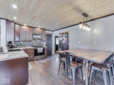 912 Sweetbriar Ave, Whiteland, IN 46184 - photo 6