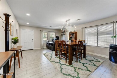 06-Living Room & Dining Room II