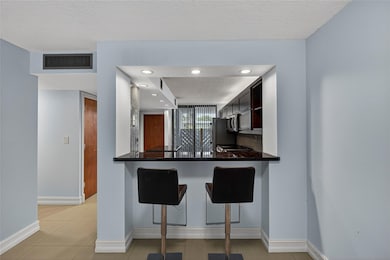 1100 SE 5th Ct unit 53, Pompano Beach, FL 33060 - photo 7