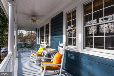 23 Wellesley Cir, Glen Echo, MD 20812 - photo 3