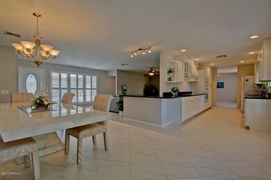 9721 W Appaloosa Dr, Sun City, AZ 85373 - photo 2