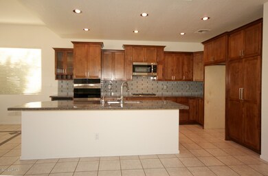 Kitchen 3