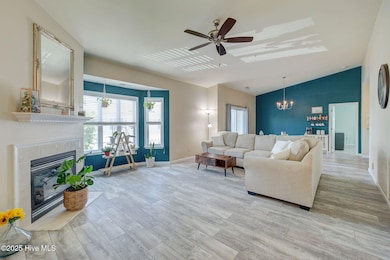 213FullfordLaneUnit201-5
