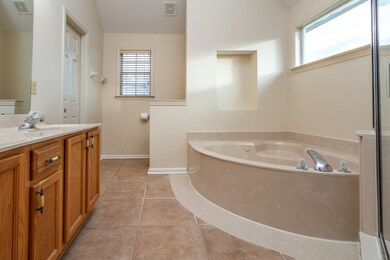 7062 Anisetree Dr, Cordova, TN 38018 - photo 5