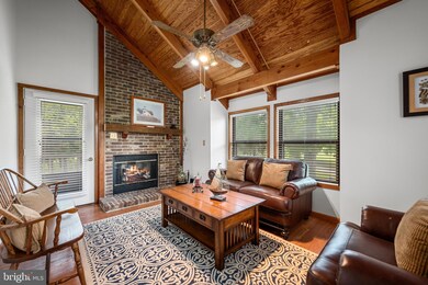 127 Chad Ln, Basye-Bryce Mountain, VA 22810 - photo 4