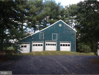 447 Paulsboro Rd, Swedesboro, NJ 08085 - photo 6