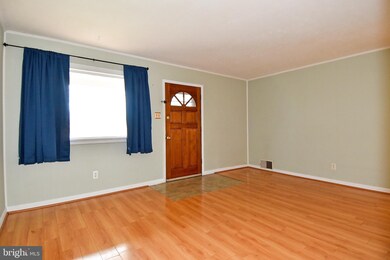 125 Courtney Dr, Manassas Park, VA 20111 - photo 7