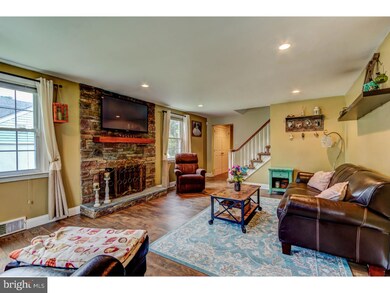 210 Fairhill Rd, Morton, PA 19070 - photo 3