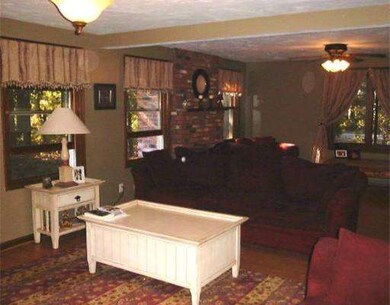 36 Bow St, Carver, MA 02330 - photo 7