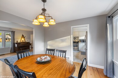 1328 Portsmouth Ave, Westchester, IL 60154 - photo 7