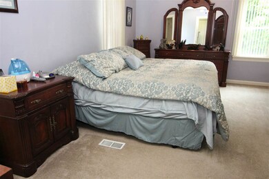 758 Park Ave, New Haven, IN 46774 - photo 5