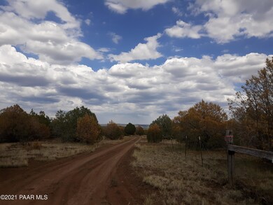 216a Juniperwood Ranch, Ash Fork, AZ 86320 - photo 2