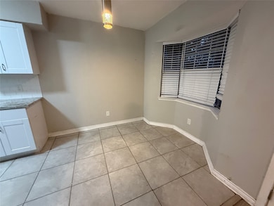 2806 Ashley St, La Marque, TX 77568 - photo 6