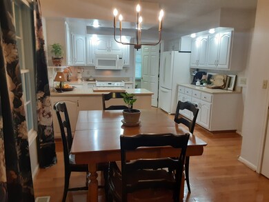 862 Westgate Dr, Anderson, IN 46012 - photo 6