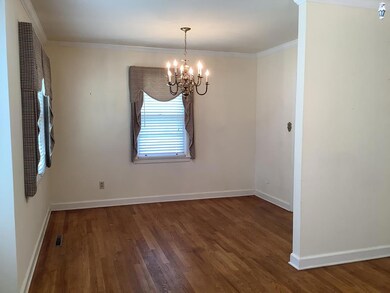 LIVING/DINING COMBO