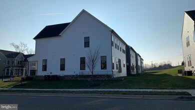 25537 Byrnes Crossing Dr, South Riding, VA 20152 - photo 2