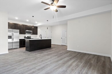 229 E Johnson Cir unit C-107, Clarksville, TN 37040 - photo 3