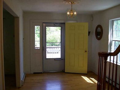 100 S Niantic Dr, Charlestown, RI 02813 - photo 4