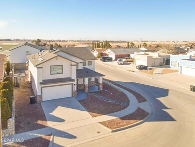 14200 Desert Ash Dr, Horizon City, TX 79928 - photo 2