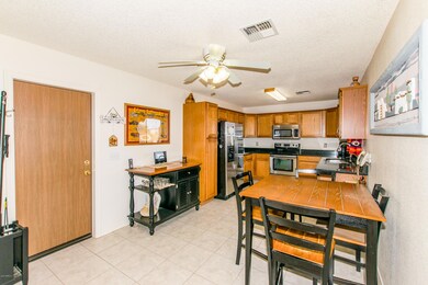 07 Kitchen