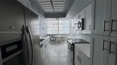 18071 Biscayne Blvd unit 704, Aventura, FL 33160 - photo 4
