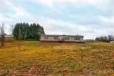 239 Grassy Meadow Ln, Statesville, NC 28625 - photo 3