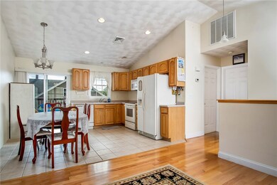 74 Roberts St, Woonsocket, RI 02895 - photo 7
