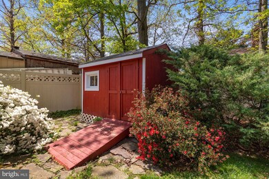 2901 Chapel View Dr, Silver Spring, MD 20904 - photo 6