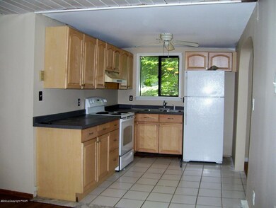 8900 Raccoon Trail, Tobyhanna, PA 18466 - photo 3