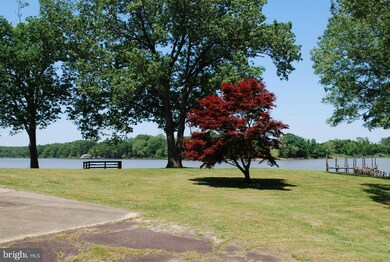 327 Buena Vista Dr, Colonial Beach, VA 22443 - photo 3