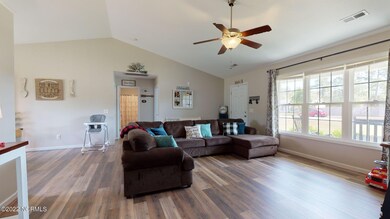 23-web-or-mls-601-Cherry-Blossom-Ln-Rich