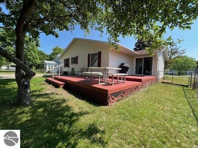 129 Grant St, East Tawas, MI 48730 - photo 7